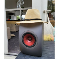 Мультимедійні колонки KEF LS50 Wireless II Carbon Black