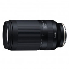 Длиннофокусный объектив Tamron AF 70-300mm f/4.5-6.3 Di III RXD